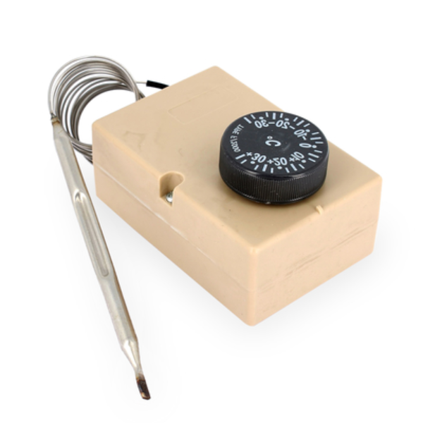 Termostato Digitale AKO D-14323 230V Per Banchi Frigo E Congelatori - 2 Sonde, 3 Relè, Sbrinamento Automatico